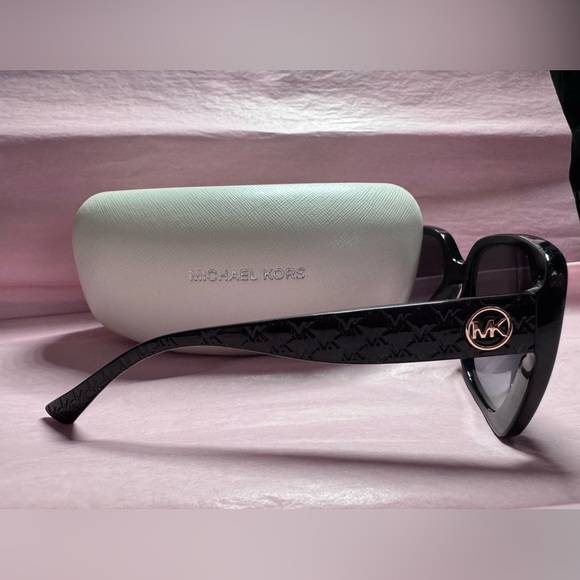 Michael Kors Black Sunglasses with White Case - Picture 4 of 5